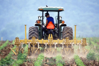 Фотография к новости: Паводки в Казахстане: есть ли угроза для посевной кампании, рассказали в МСХ