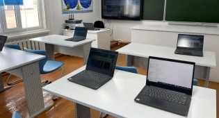 Более 130 школ подключат к технологии Starlink в области Абай