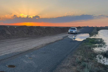 Фотография к новости: Республиканскую трассу закрыли из-за угрозы подтопления в Атырауской области