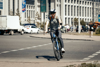 Астанчан пригласили на массовую велогонку