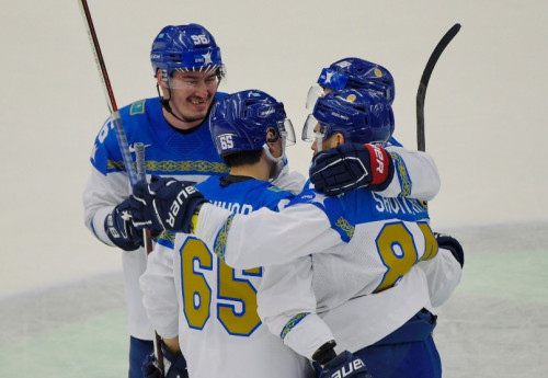 Фотография к новости: Казахстан одержал победу на чемпионате мира по хоккею в Чехии