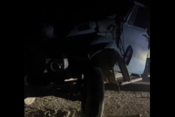 В Алматинской области грузовик въехал в остановку, двое погибли