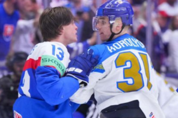 Фотография к новости: Разгромом и потасовкой обернулся хоккейный матч Казахстан — Словакия