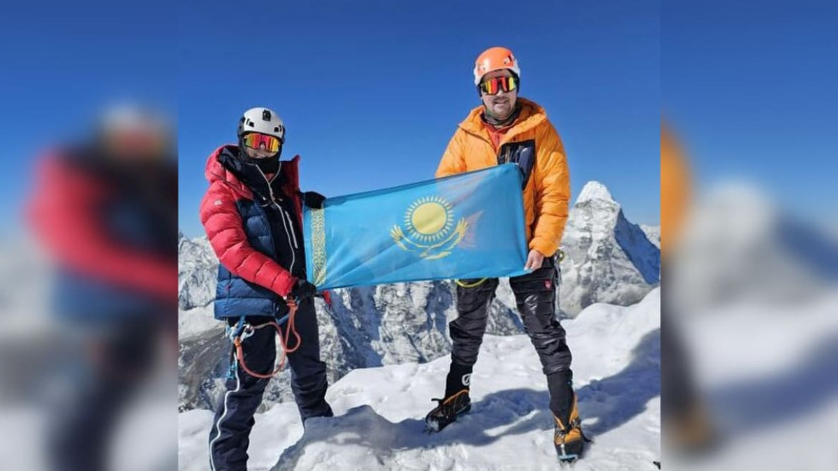 Kazakh Everest Team