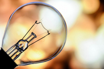 Начисления за электроэнергию приостановили для пострадавших от паводка в СКО