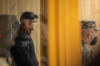 Фотография к новости: Дело Бишимбаева: Вопросы присяжным зачитала судья