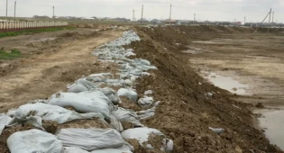 Паводки в Атырау: воспитанников детской деревни готовят к эвакуации