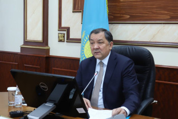 Фотография к новости: Митинги, застройка, дефицит воды: чем запомнился Ногаев на посту акима Мангистауской области