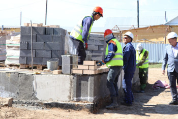 Крупные компании купят или построят жильё пострадавшим от паводков в ЗКО