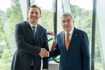 Фотография к новости: Головкин встретился с главой Международного Олимпийского комитета