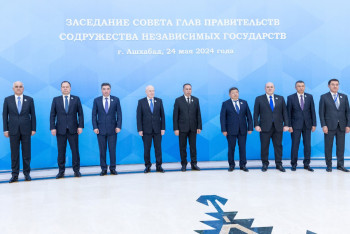 Фотография к новости: Олжас Бектенов принял участие в заседании Совета глав правительств СНГ в Ашхабаде