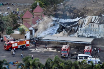 20 человек погибли при пожаре в игровой зоне в Индии