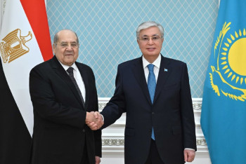 Фотография к новости: Касым-Жомарт Токаев встретился с главой Сената Парламента Египта