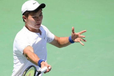 Фотография к новости: Бейбит Жукаев вышел в четвертьфинал "Челленджера" в британском Сурбитоне