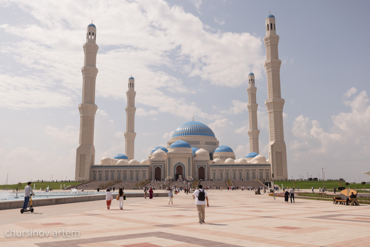 Казахстанским имамам не будут запрещать вести соцсети