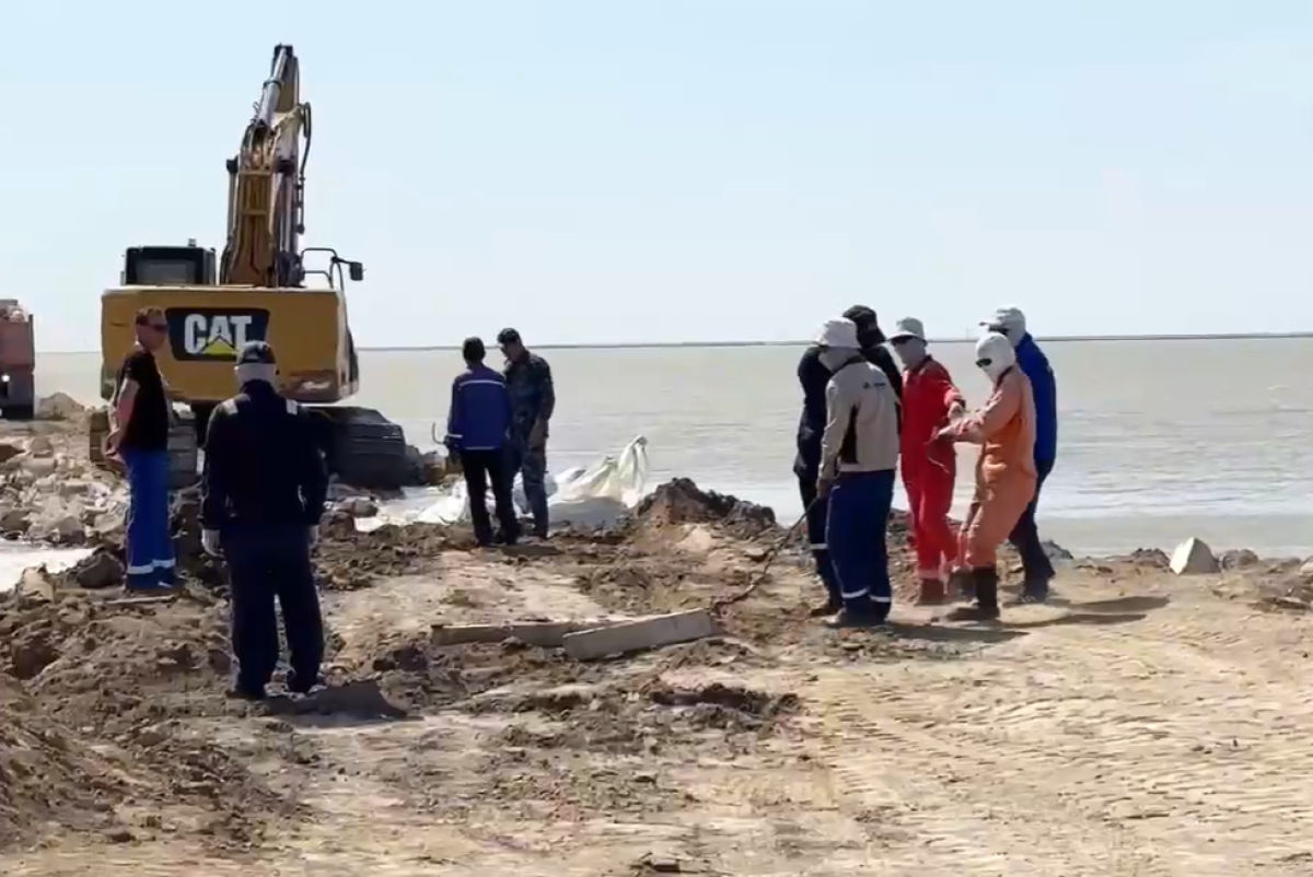 В селе Талдыколь Махамбетского района ситуация с паводком стабилизировалась