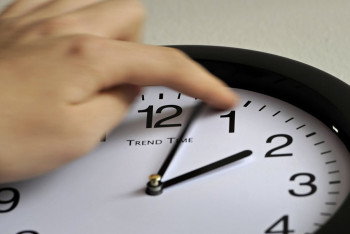 50 тысяч казахстанцев подписали петицию о возврате прежнего часового пояса