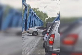 Участника свадебного кортежа оштрафовали в Семее