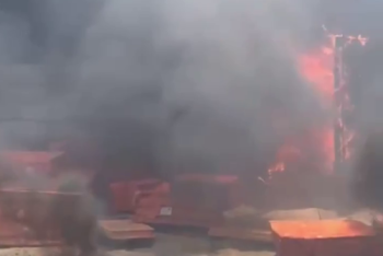 Пожар на стройке потушили в Алматы