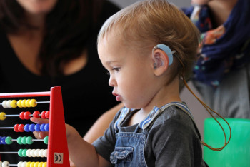 Фотография к новости: Сурдопедагогов не хватает в ВКО