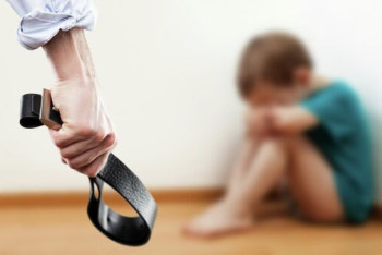 Фотография к новости: Будут ли у казахстанцев отбирать детей за строгое воспитание: эксперты разъяснили нормы закона