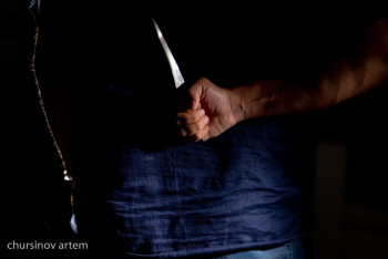 Мужчина напал с ножом на человека в ночном клубе Астаны