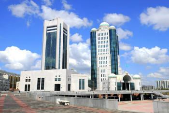 Фотография к новости: В Астане началось совместное заседание палат парламента