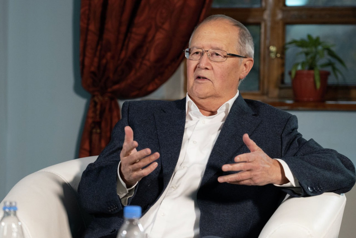 Ушел из жизни известный культуролог Мурат Ауэзов