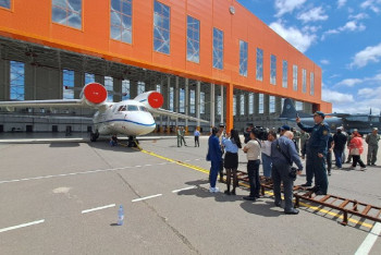 Фотография к новости: Протащил транспортный самолёт: тяжелоатлет Бауыржан Камалиев установил рекорд