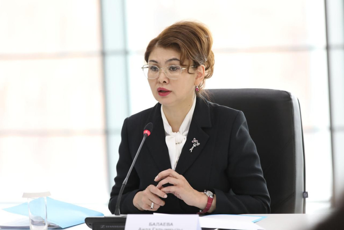 Резонансный ролик с танцами в юрте прокомментировала Аида Балаева