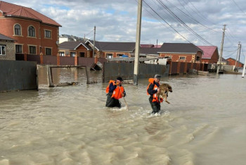 Фотография к новости: Пострадавшие от паводков казахстанцы будут заселены в жильё до наступления холодов - Бектенов