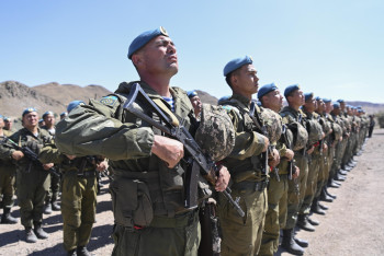 Кого в Казахстане могут освободить от службы в армии