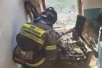 Фотография к новости: 15 человек эвакуировали из горящей многоэтажки в Караганде