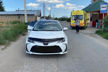 Мальчик на электровелосипеде влетел в движущееся авто в области Абай