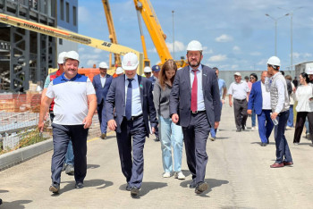 Мажилисмены посетили строящуюся теплостанцию в Астане