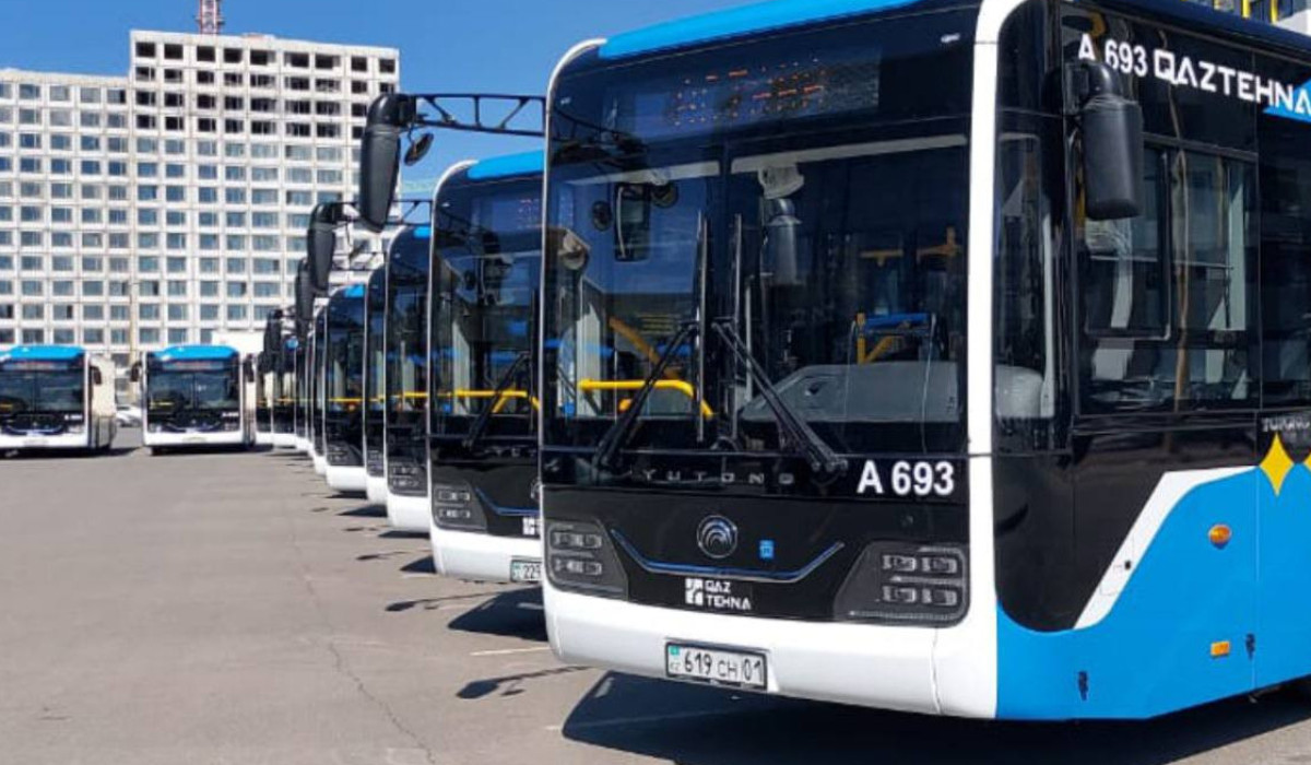 Қызыл телпек секс фильмін орыс тілінде көріңіз