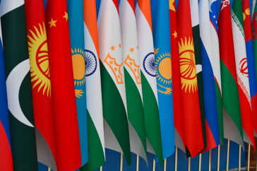 Фотография к новости: Важная тема – LIVE: Чего ждать от главных политических встреч в Астане?