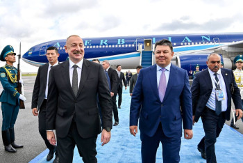 Фотография к новости: Ильхам Алиев прибыл в Астану для участия в саммите ШОС