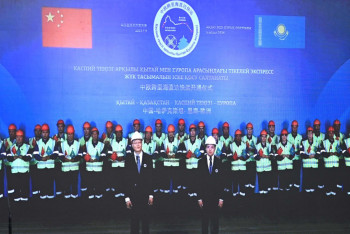 Фотография к новости: Первый транспортный караван по маршруту "Китай – Казахстан – Европа" запущен через ТМТМ