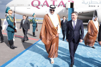 Эмир Катара прибыл в Астану на саммит ШОС