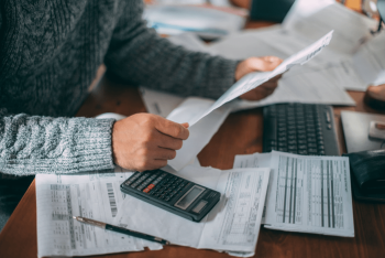 Расходы казахстанских семей на комуслуги ощутимо выросли