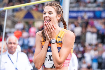 Фотография к новости: Украинская прыгунья побила мировой рекорд, который держался 37 лет