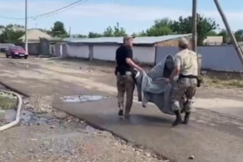 Полицейские помогают ликвидировать последствия ЧС в Жамбылской области