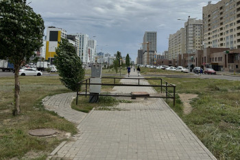 Фотография к новости: "Отдает какой-то провинцией": столичные жители в ужасе от благоустройства своего района