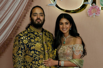 Фотография к новости: Свадьба века в Индии: среди гостей Ким Кардашьян и звезды Болливуда