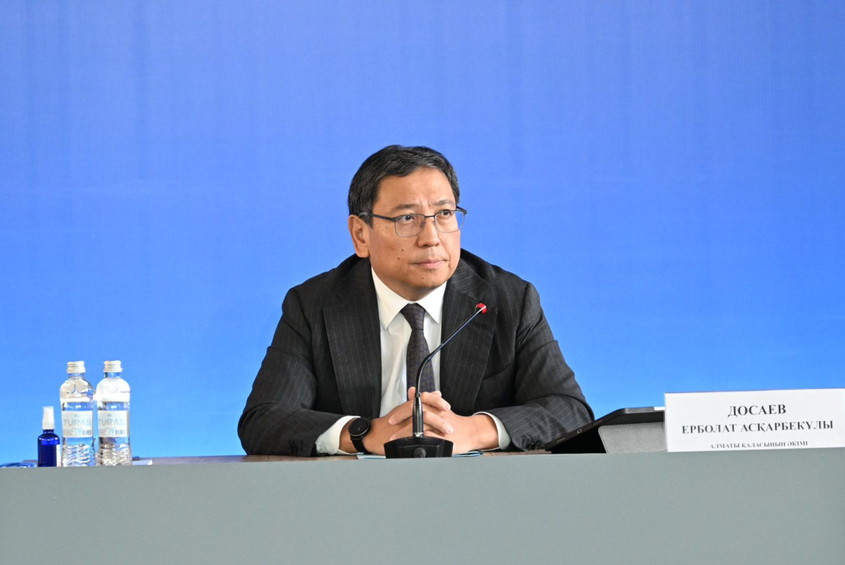 Аким Алматы Ерболат Досаев сообщил, что на месте старой школы №72 построят новую школу на 1200 мест