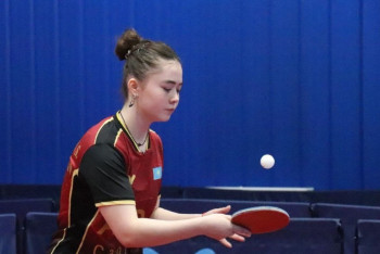 Сарвиноз Микадирова завоевала "золото" турнира по настольному теннису в Ираке