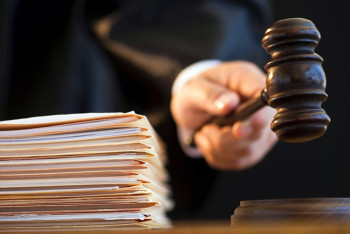 Фотография к новости: Сотрудники Комитета промышленной безопасности МЧС лишились должностей из-за взятки подчинённого