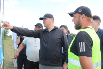 Строительство домов после паводков: Министр приехал с проверкой в село Вознесенка