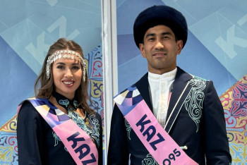 Фотография к новости: Как выглядят знаменосцы сборной Казахстана на Олимпиаде в Париже